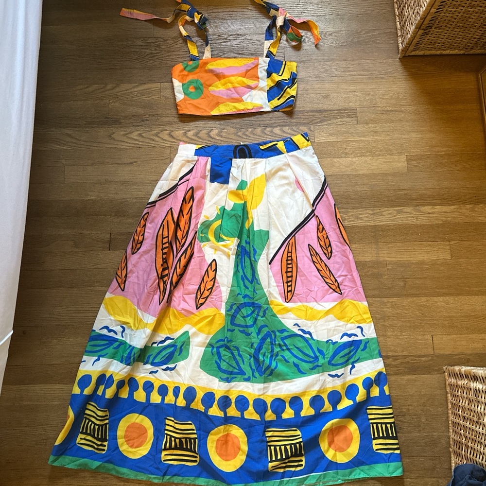 Colorful Patterned Skirt Set - image 1